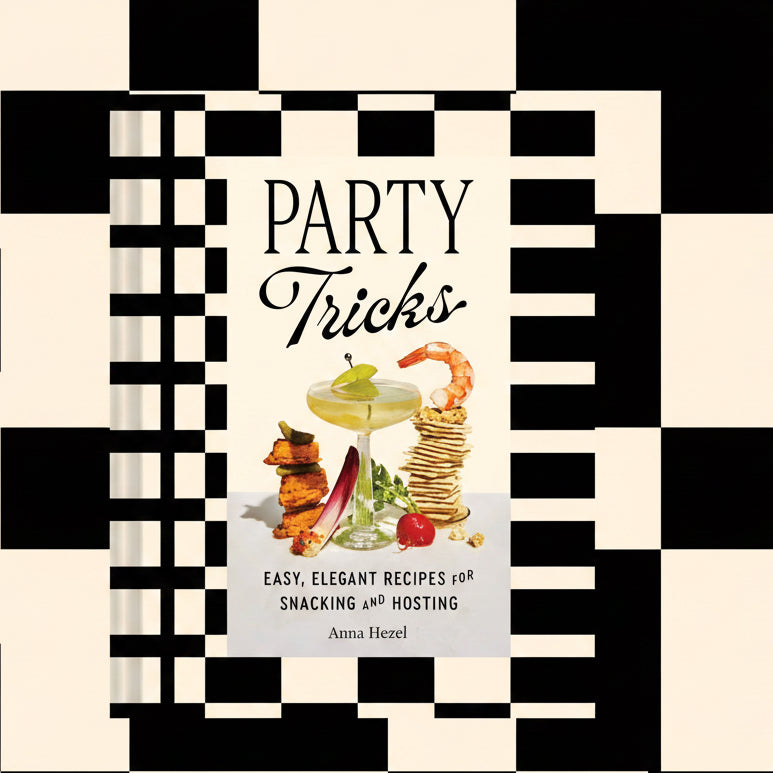 Swap the formality of a traditional dinner party in favor of fun, carefree assemblages of small plates packed with big flavor: Here are 50 fancy snacks that come together in no time but make any meal feel special.
From the author of Tin to Table, this recipe book is for fans of cheese boards, tinned fish, hors d'oeuvres, and snack-focused meals. Who needs to serve a meat, a starch, and a vegetable when you can offer an array of simple, sophisticated snacks that come together at a moment’s notice and taste.
