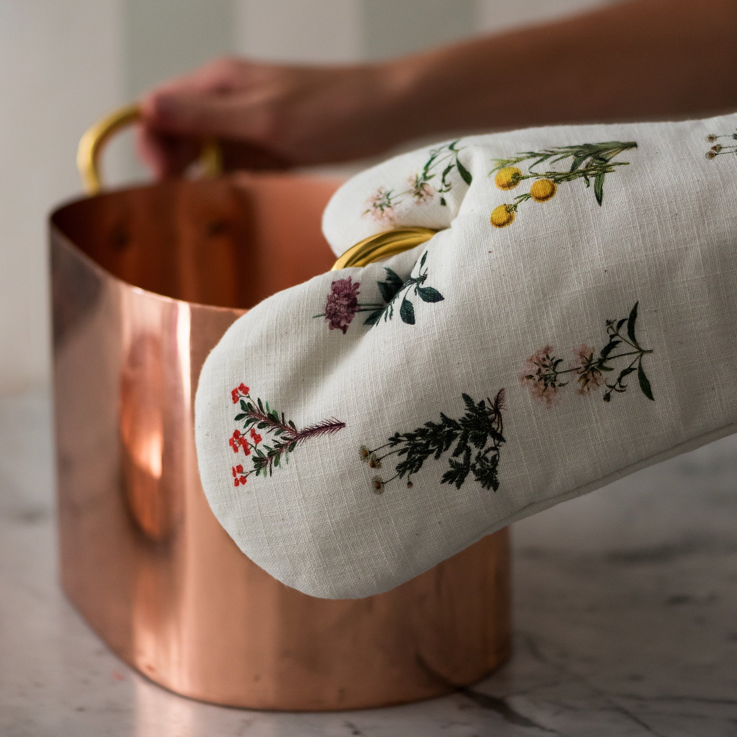 Flora Oven Mitt
