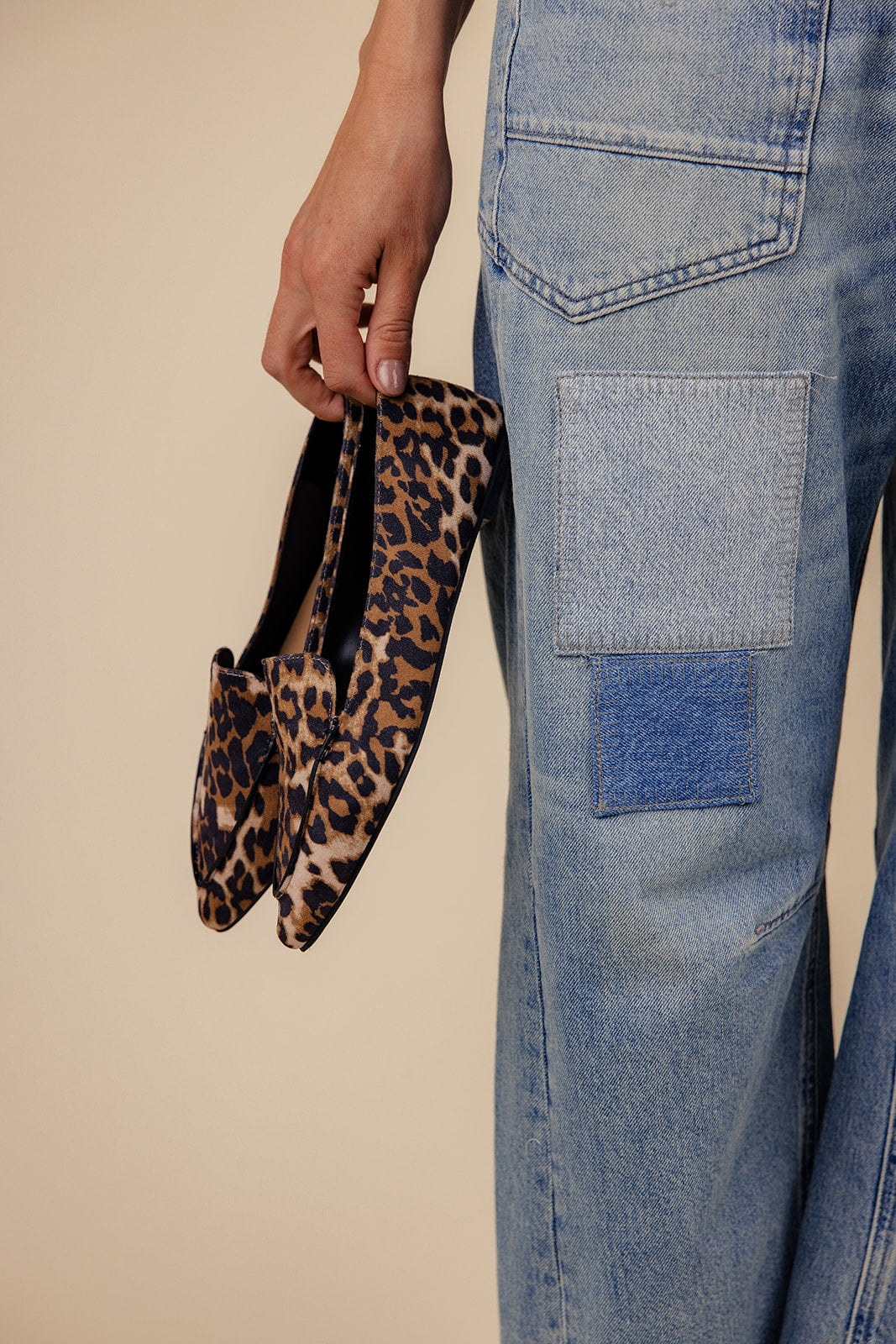 Journal Pointed Toe Loafers