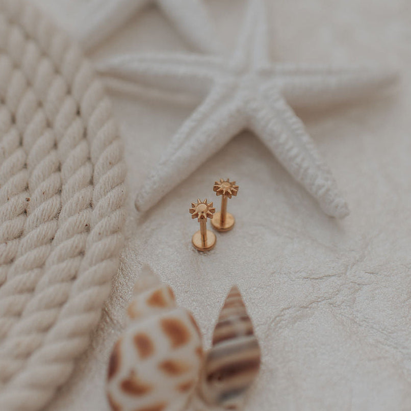Sunshine Flat Back Studs