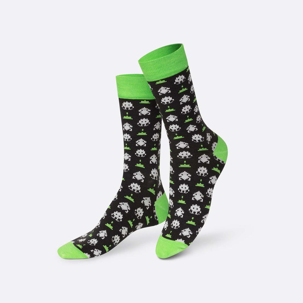 If you like videogames or reminisce about when you were young and played with your Gameboy, these Game Over socks will help you level up any of your outfits.