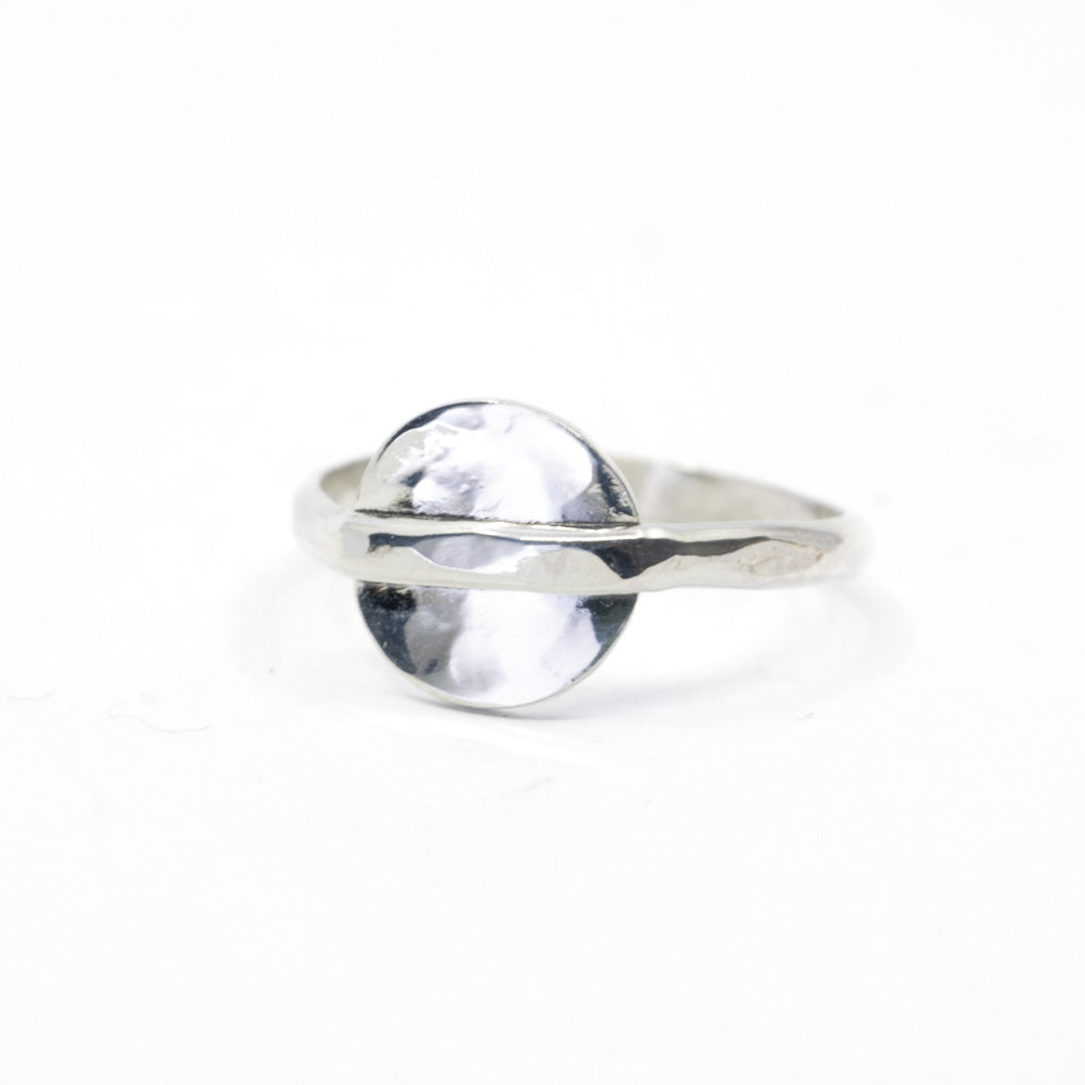 FULL MOON RING IN SILVER