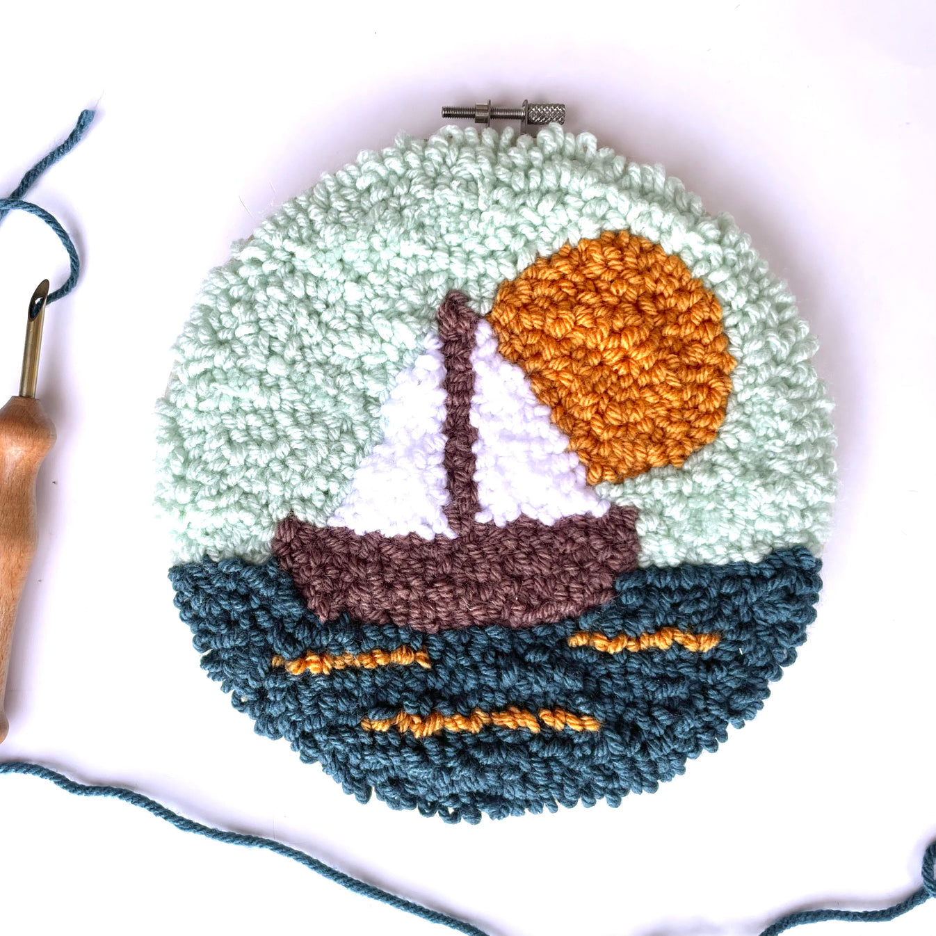 8" Yarn Punch Embroidery DIY Kit