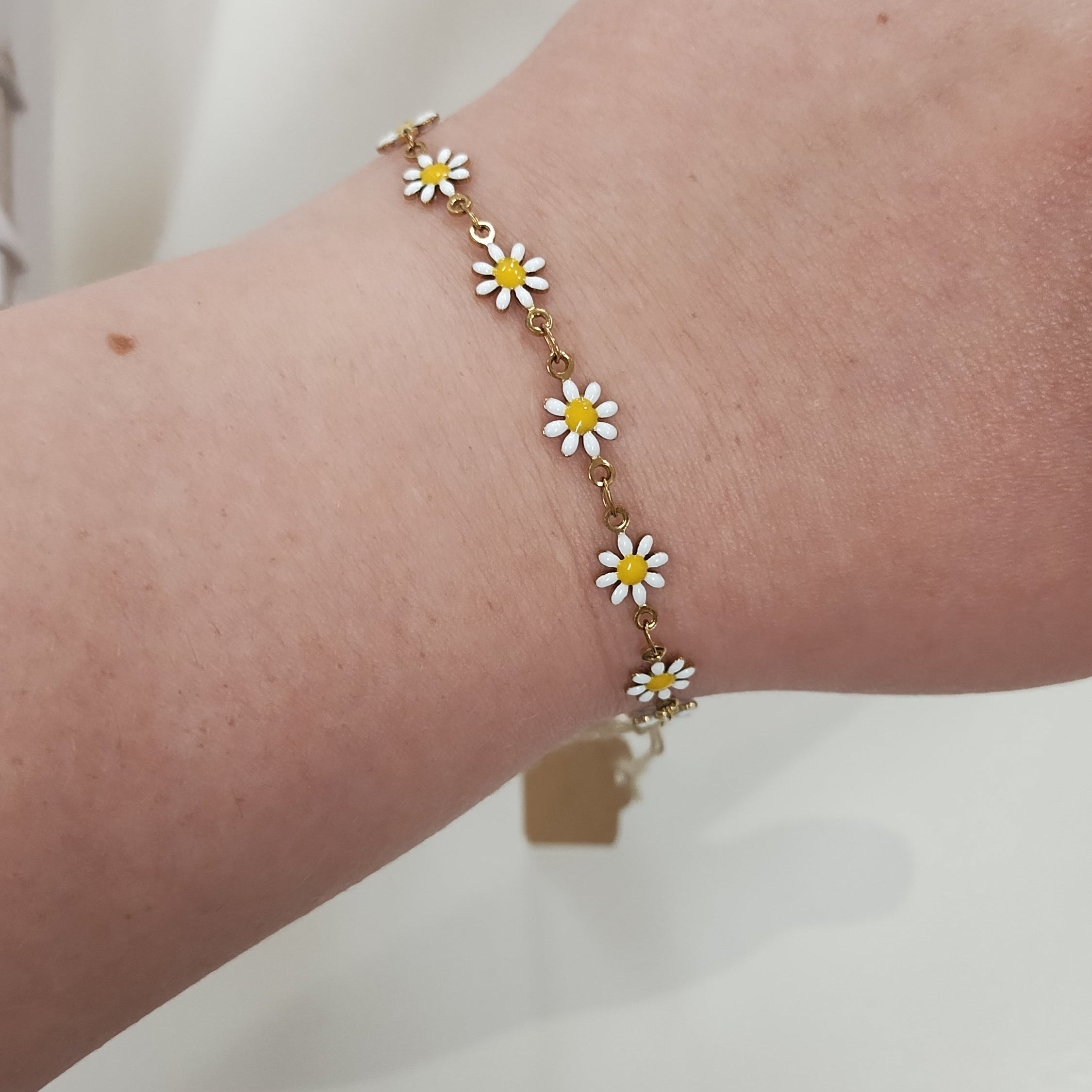 Daisy Chain Bracelet