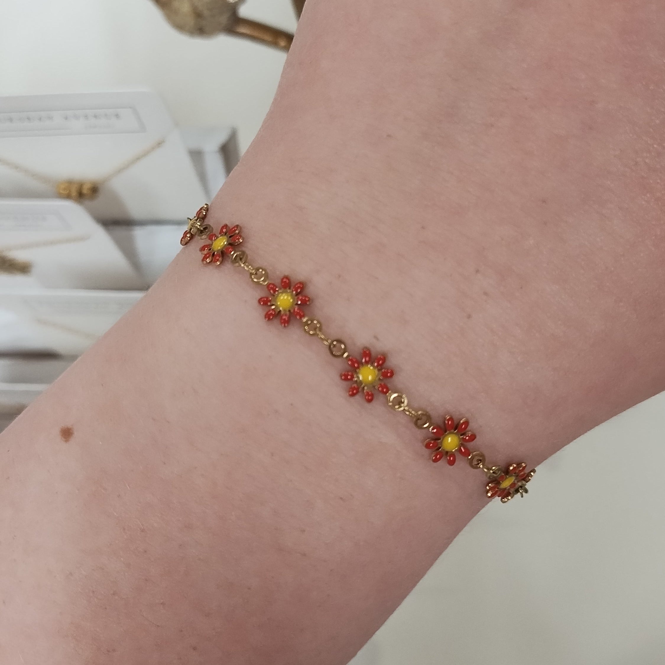 Daisy Chain Bracelet