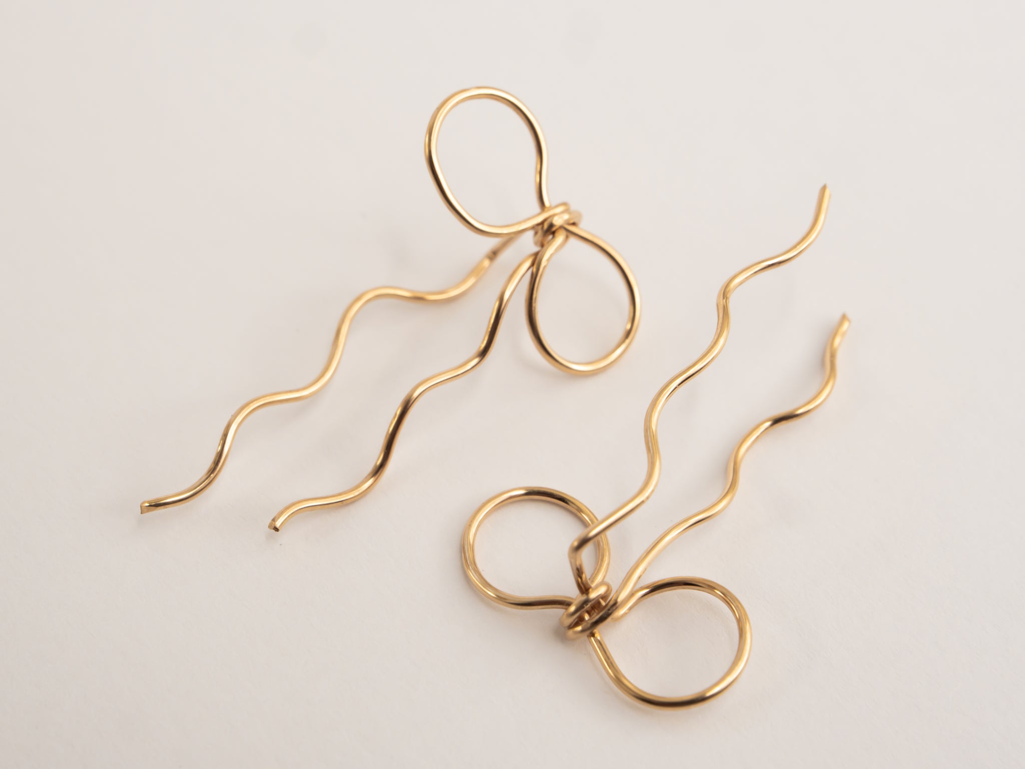 Threaded Bow Earrings - Syd Squared