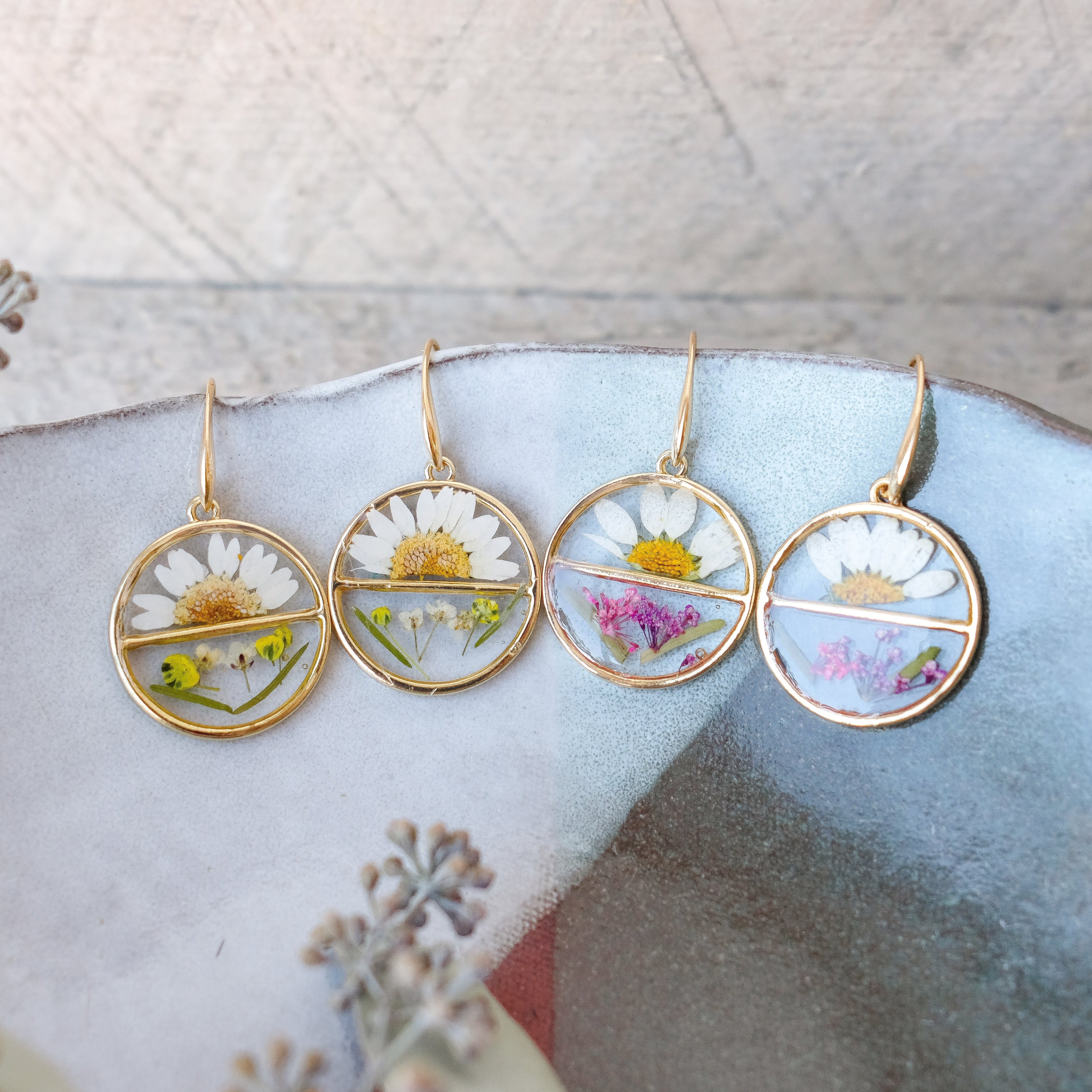 Rising Daisy Circle Earrings