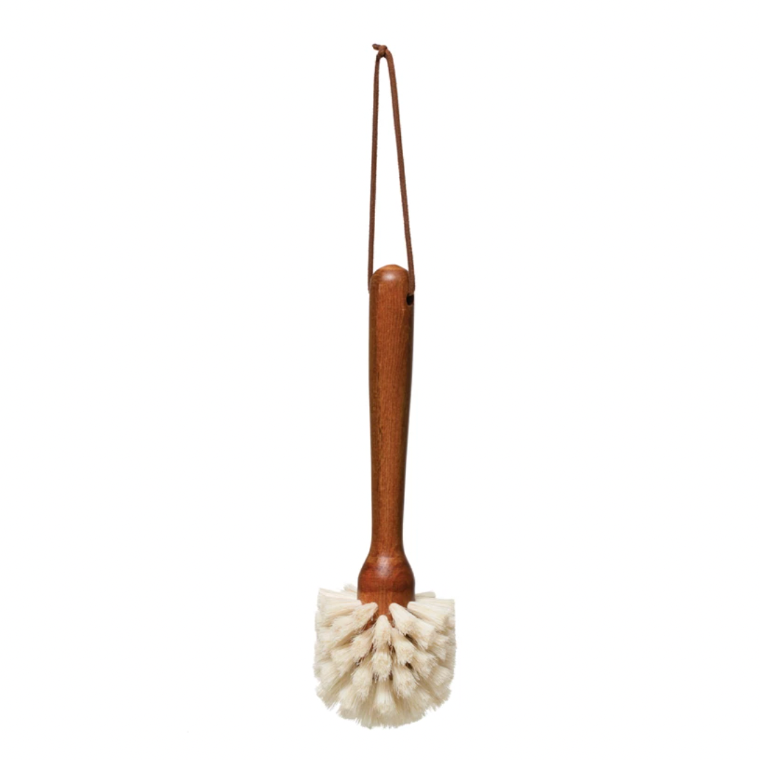 This beech wood brush can be your new best friend when it comes to washing dishes. Made out of beech wood, this brush has a dark brown color and is perfect for getting stubborn food off of kitchenware. 10"L