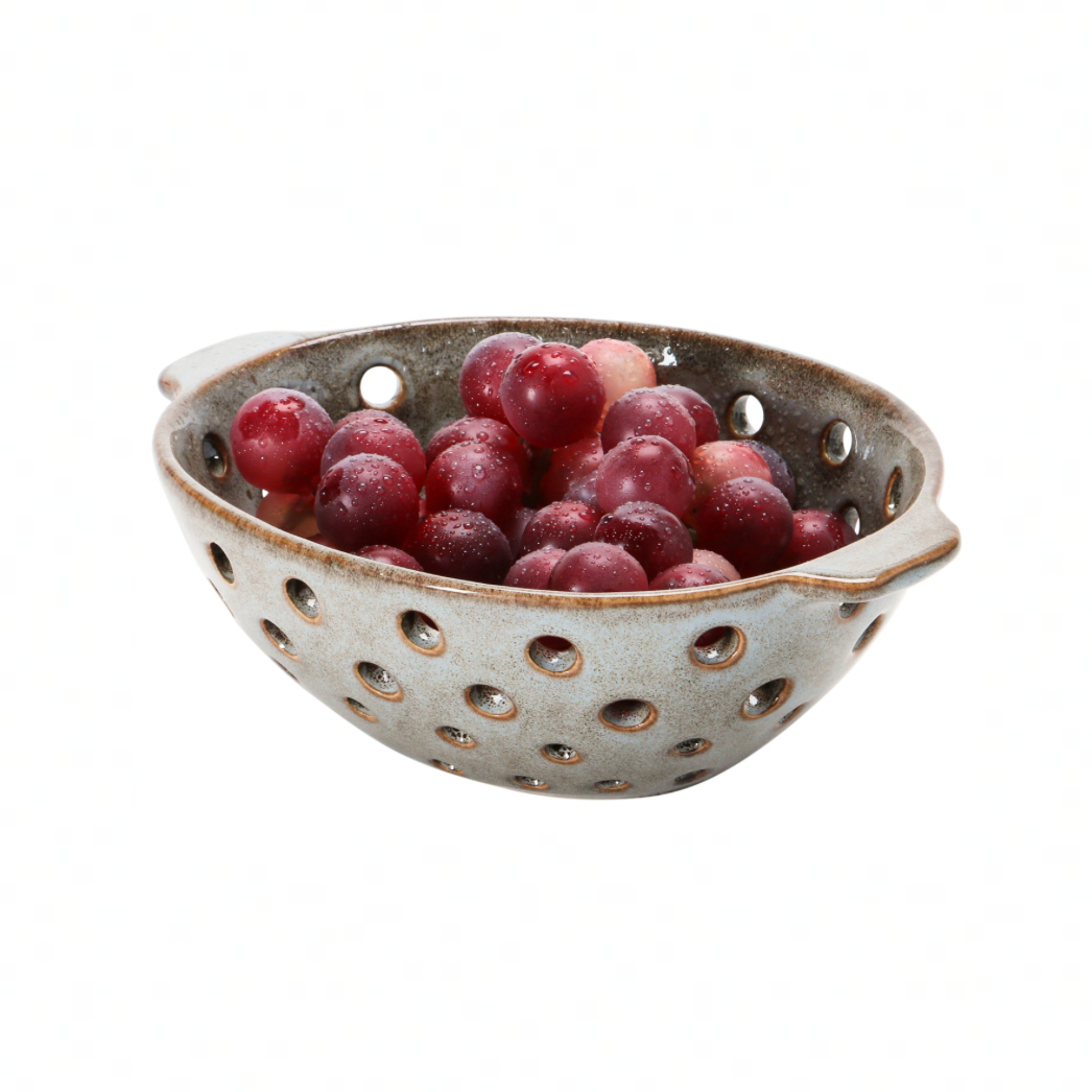 Stoneware Berry Bowl with Glaze