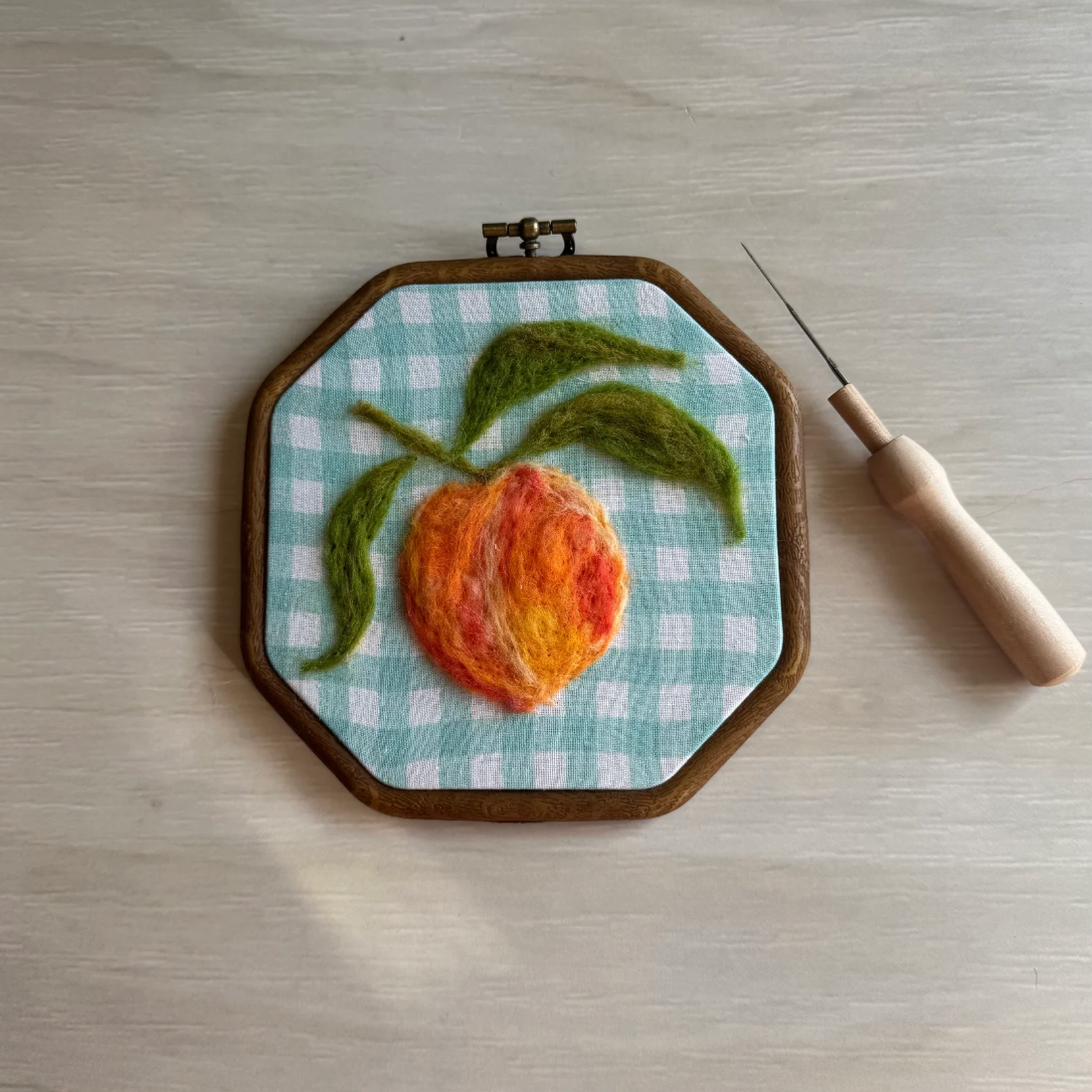 Just Peachy Painting With Wool DIY Kit