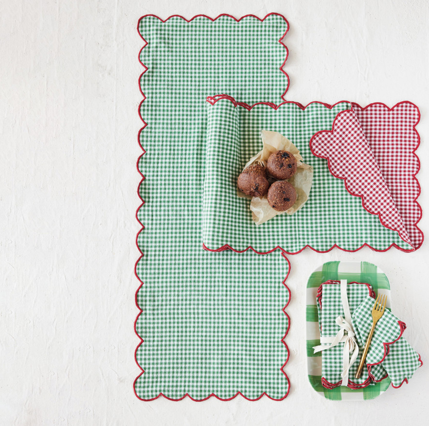 Woven Cotton Gingham Scalloped Two-Sided Full Table Runner with Stitched Edge