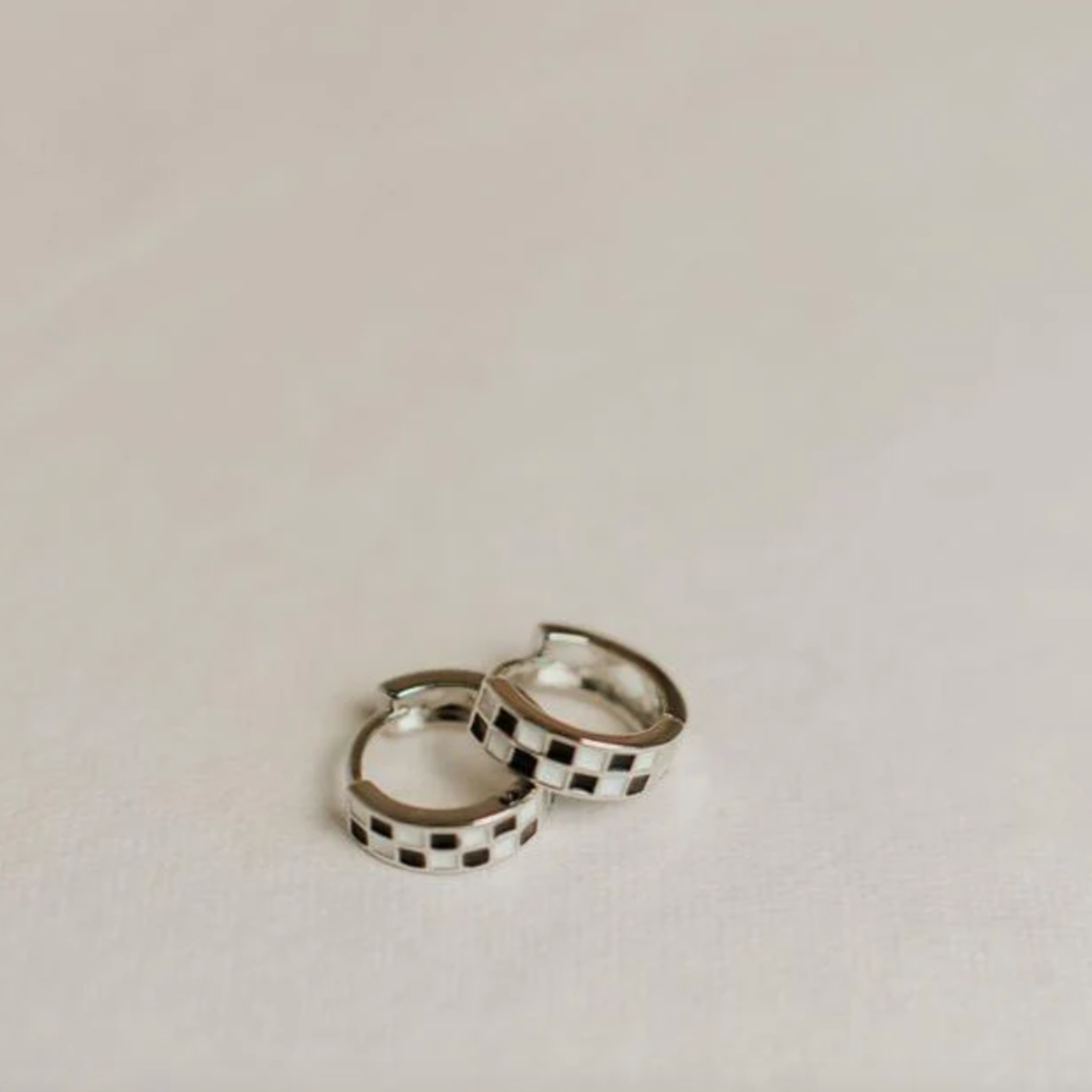 Black and White Checkers Hoops
