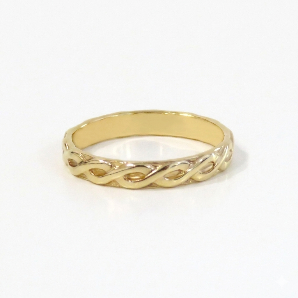WOVEN RING IN GOLD