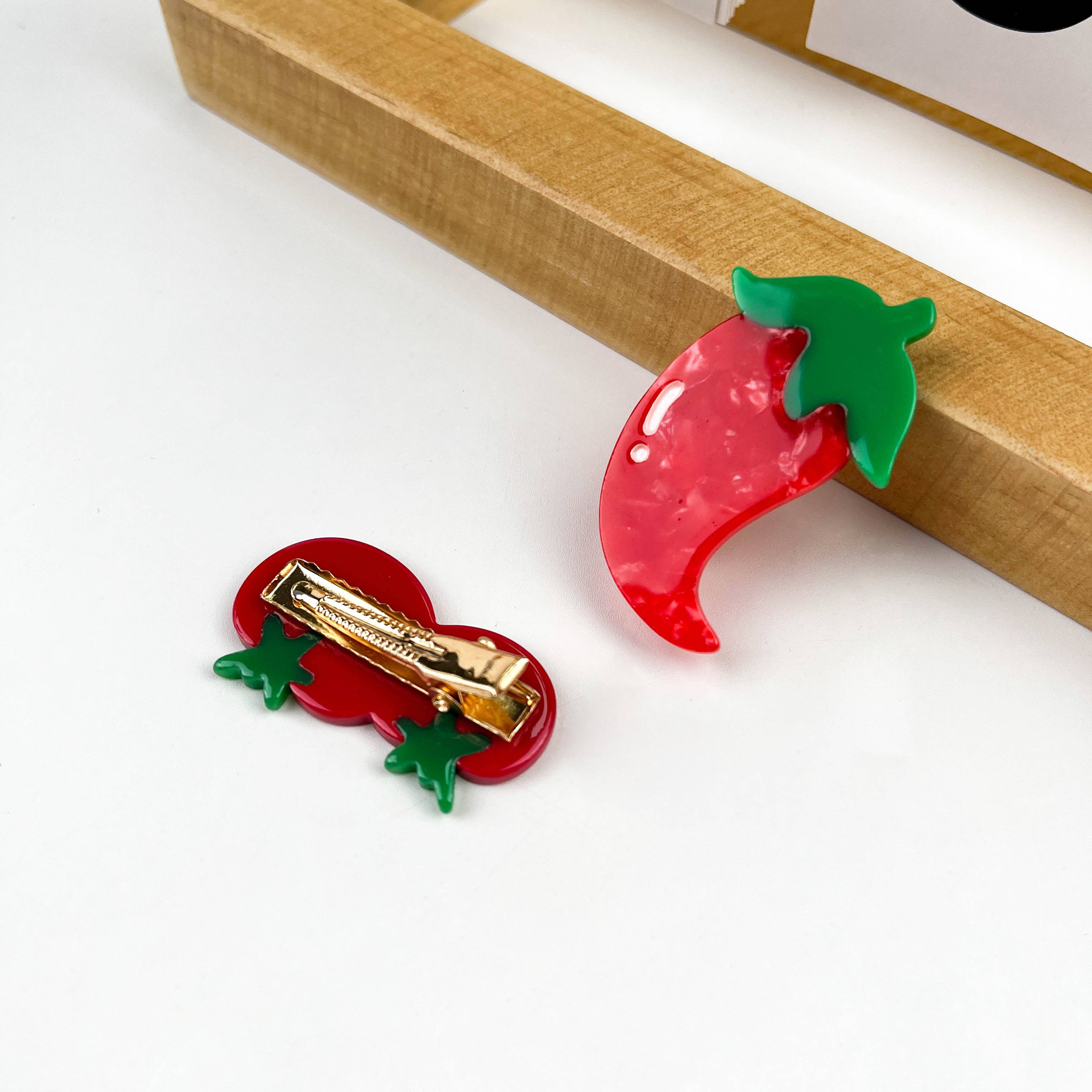 Mini Tomato Duckbill Clip