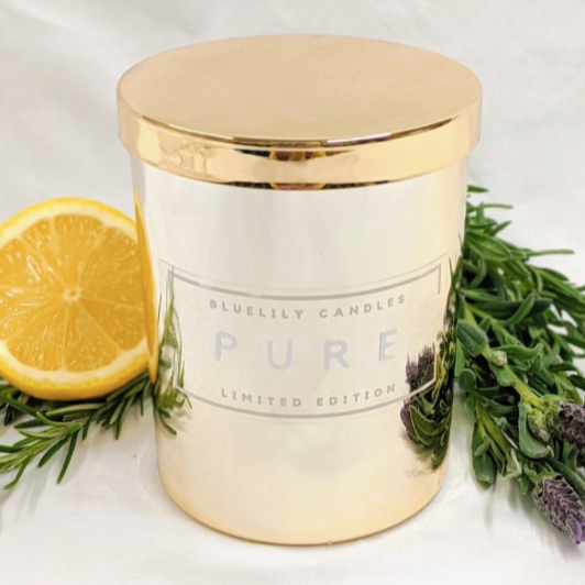 A calming mix of 25 flower and plant essences and essential oils: Clove Leaf, Cornmint, Lemon, Rosemary and Patchouli (duplicate of Aveda Shampure)