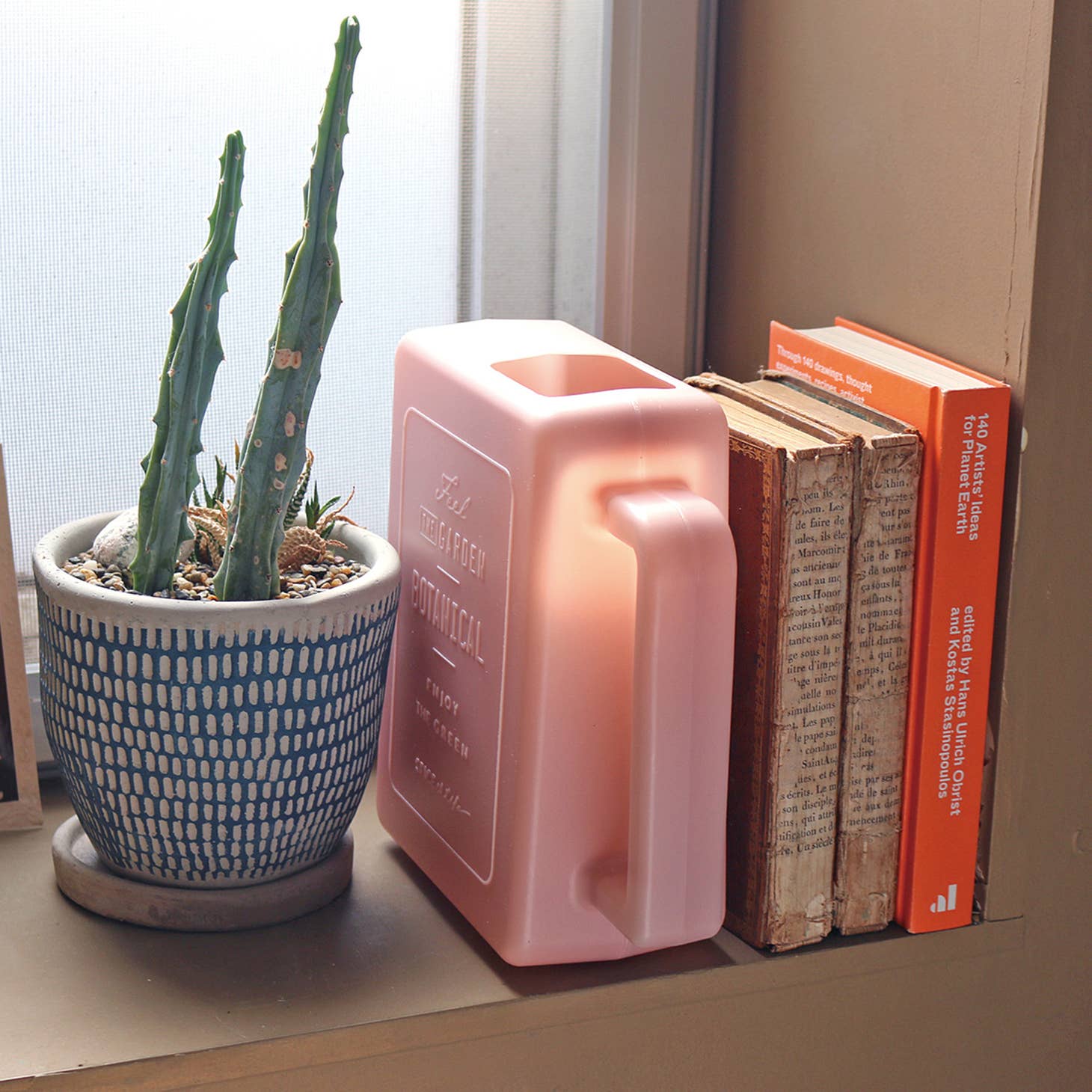 Ultra Slim Watering Can - 3 Colors Available