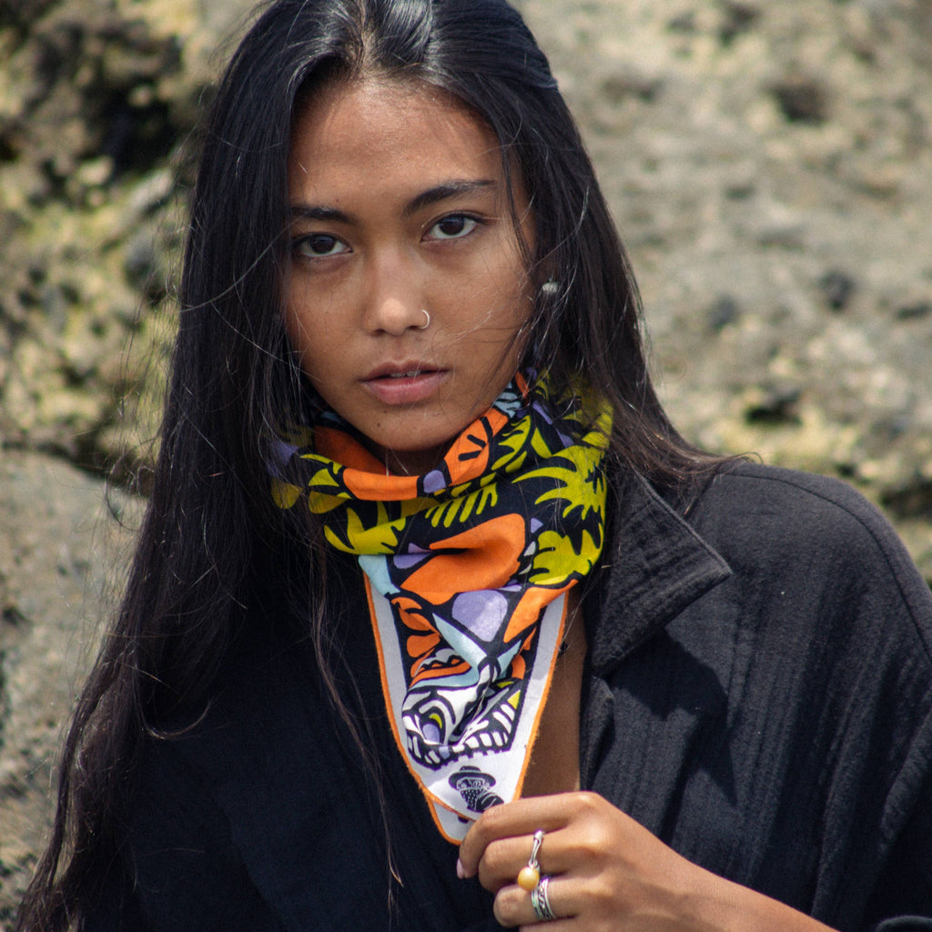 Feel the comfort of being "Trapped In" with this 100% organic cotton bandana. Made from soft and sustainable material, this bandana is perfect for everyday wear. Embrace the natural benefits of organic cotton and add a touch of quirkiness to your wardrobe.