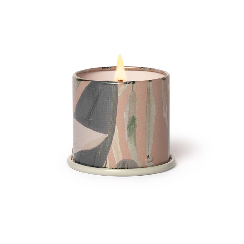 Fragrance- candle

Grounded in milky coconut, with a hearty of freshly sliced mango, and kissed with Tahitian vanilla