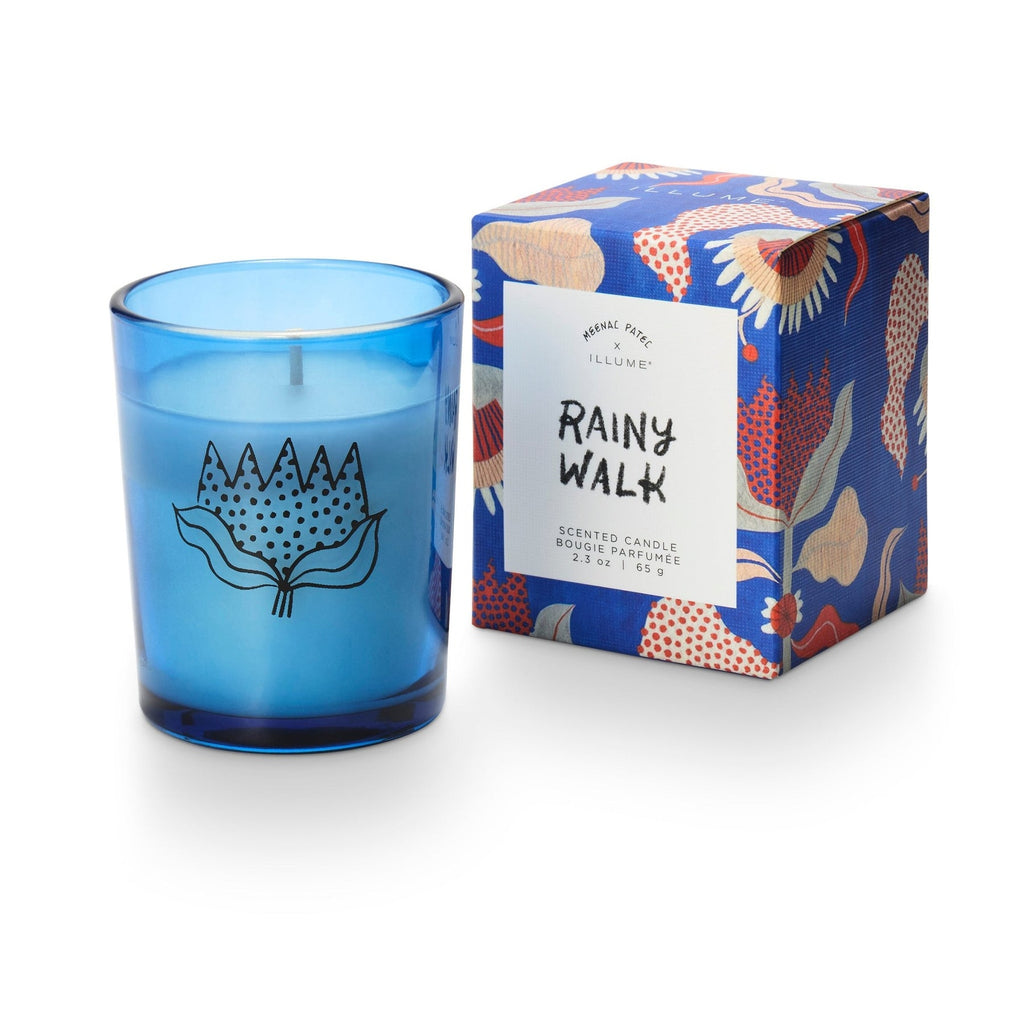 Fragrance

A walk in the rain with dewy drops, spongy green moss, and cleansing eucalyptus.