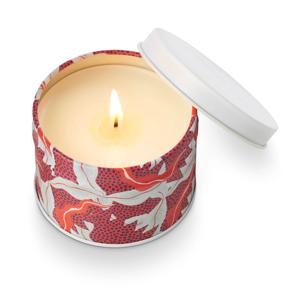 Fragrance- candle

A walk in the rain with dewy drops, spongy green moss, and cleansing eucalyptus.