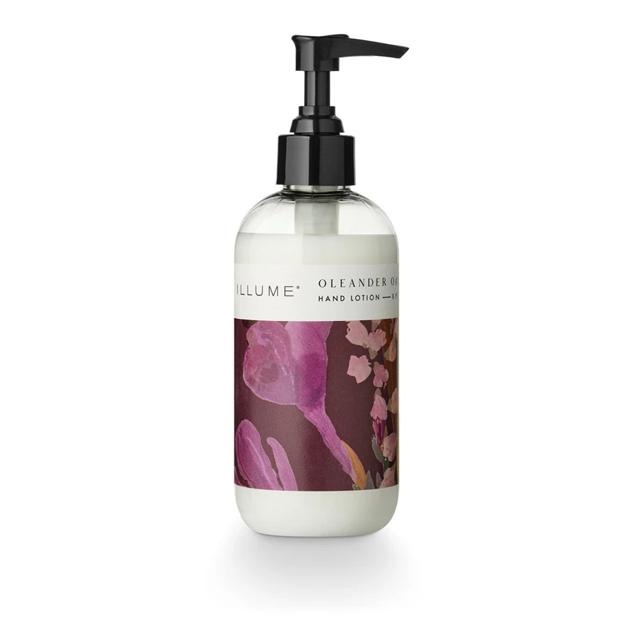 Lotion Fragrance

Grounded in ambery oakmoss, with a heart of petite oleander, kissed with raspberry cassis