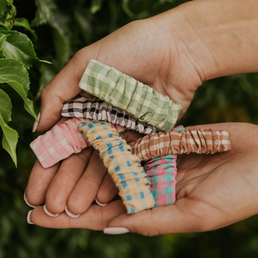 Want to add something extra to your hair? Well then these ROOLEE Frosty Palace Clip Set to your accessories! These cute hair clips have a scrunchy fabric and come in a variety of colors. Pair it with a cute dress or simple jeans and a tee! 
