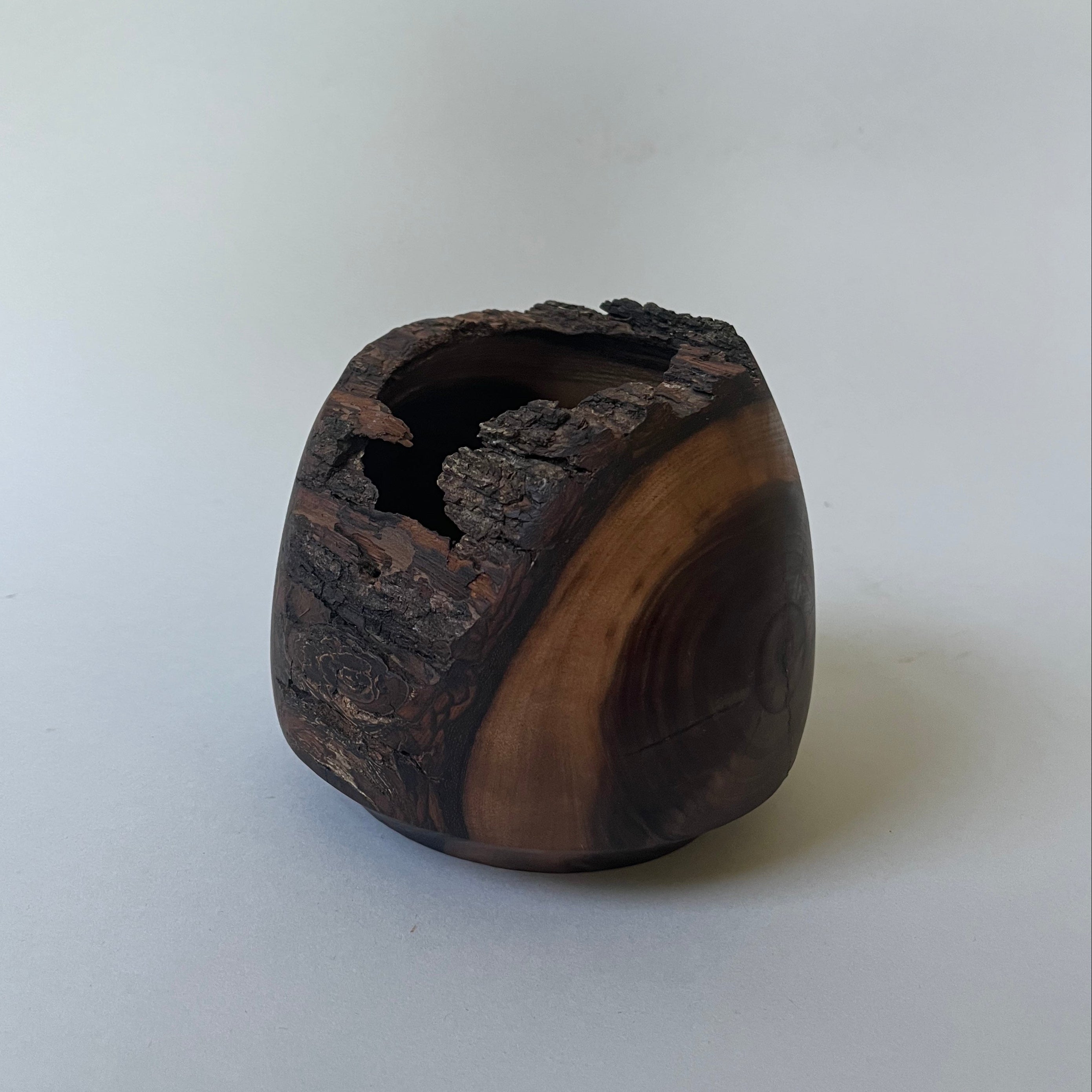 Black Walnut Vase 1
