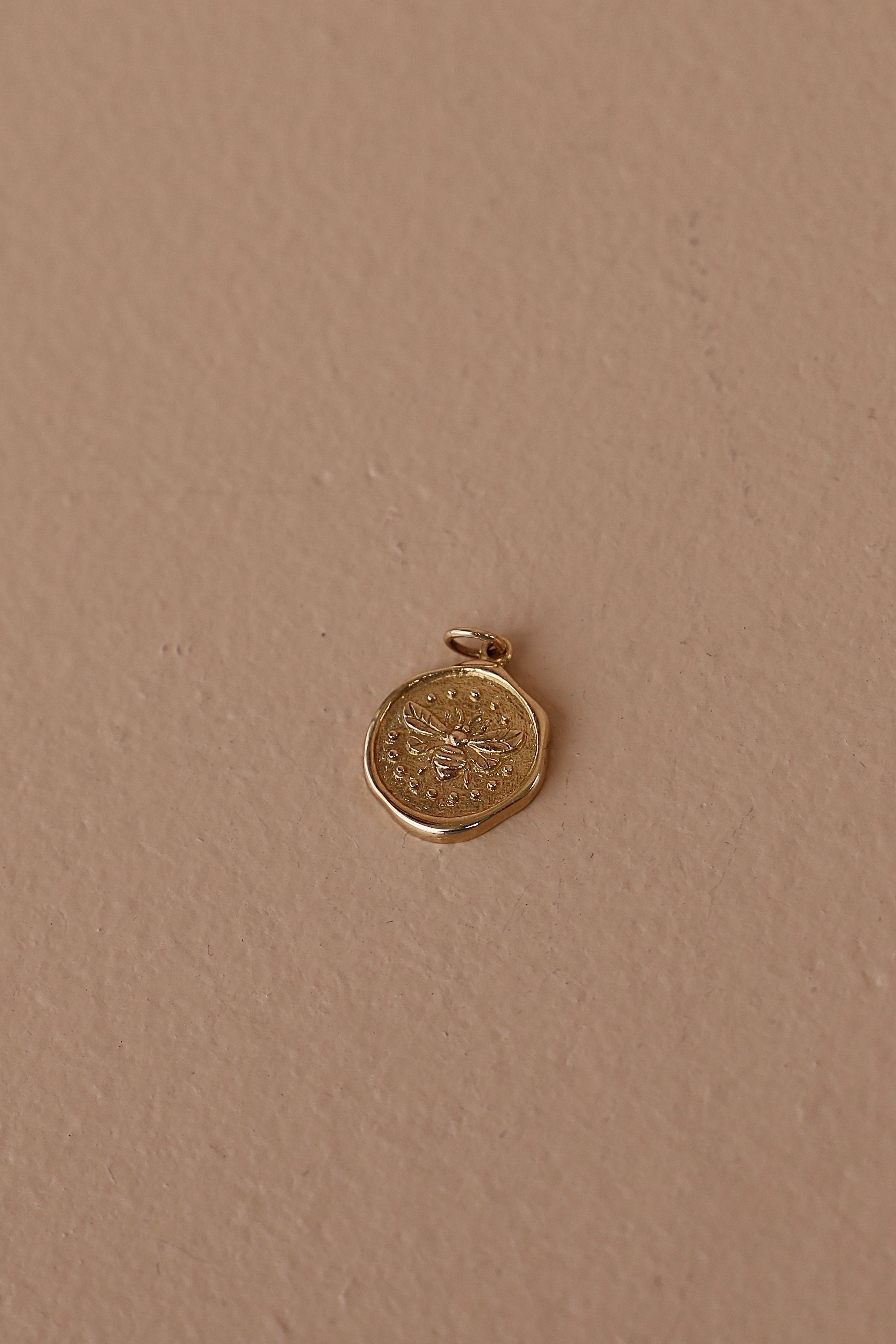 WAX SEAL BEE CHARM