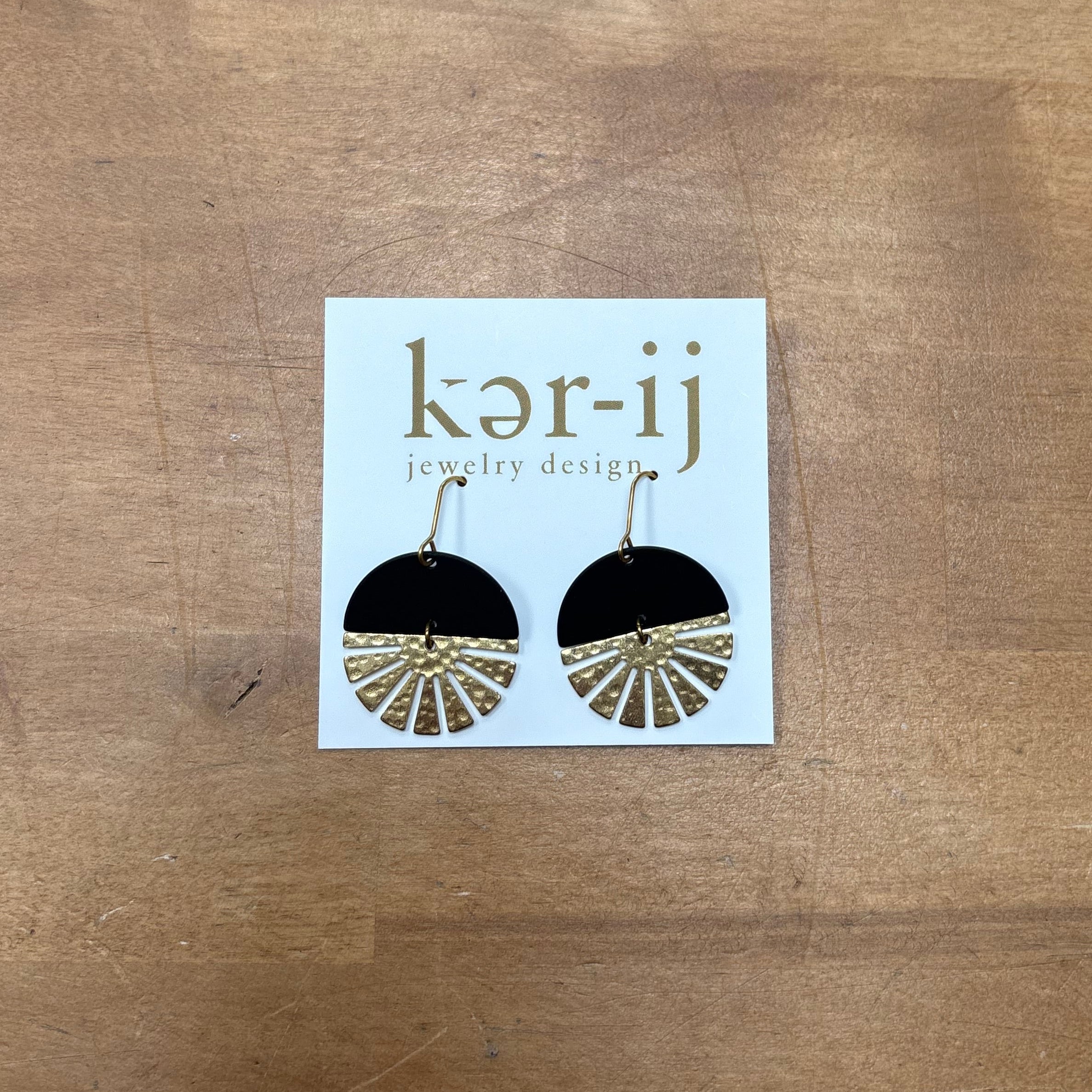 Rayya Earrings - Smooth Black Enameled