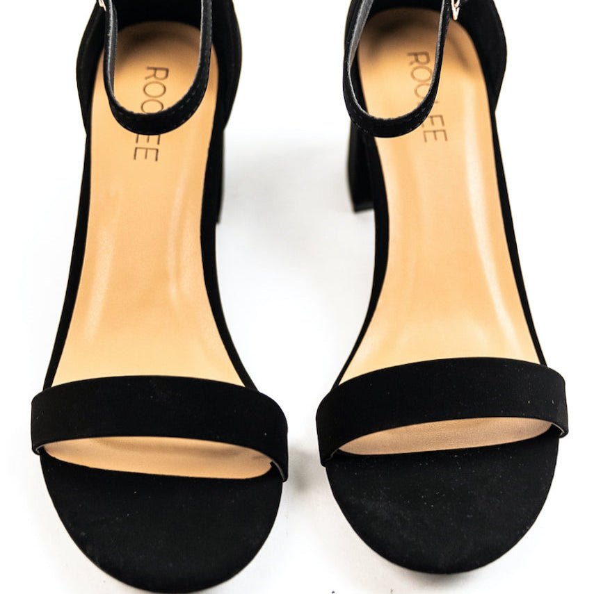 The perfect summer heels for the everyday boss babe! These faux suede heels are designed with a block heel, an ankle strap, and a strap that goes over your toes & Wear with your linen trousers, flowy skirts, or favorite dresses, these heels can bring every outfit to new heights! Black