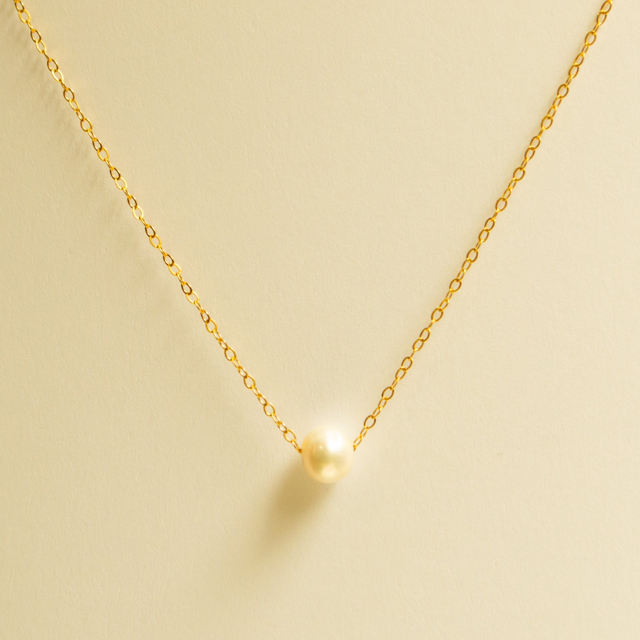 Sliding Pearl Necklace - Syd Squared