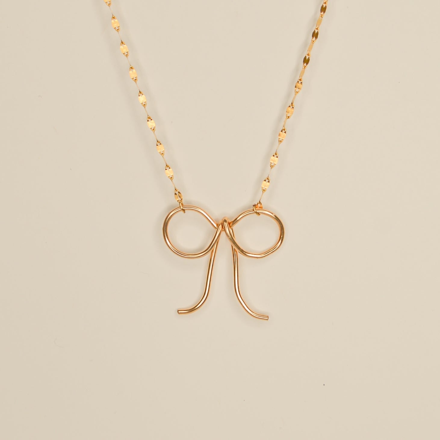Perfect Bow Necklace