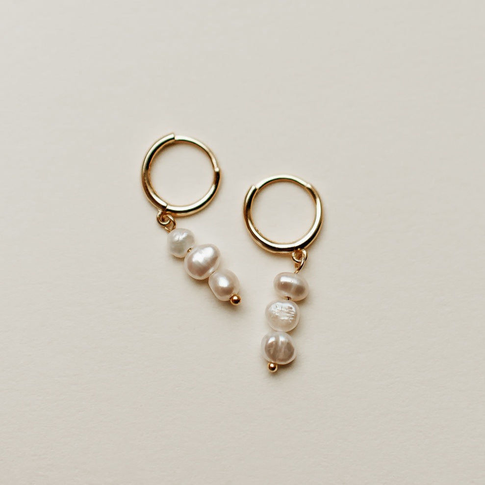 Catalina Pearl Hoops - Mauve Jewelry Co.