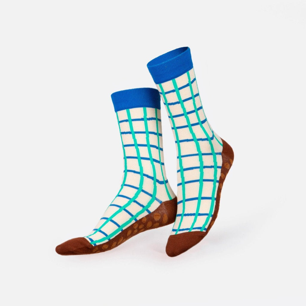Packaged like a your favorite chocolate bar, these socks bring a quirky and nostalgic flair! 