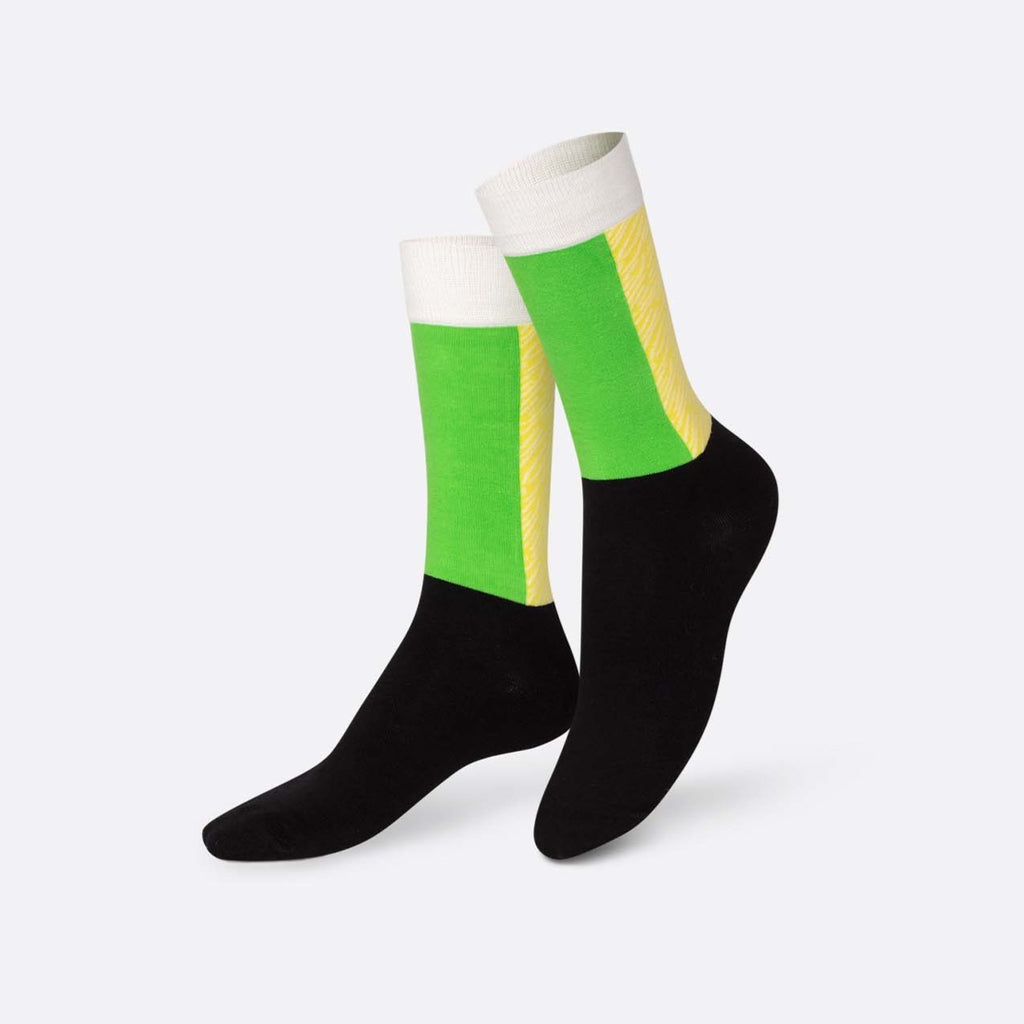 We all love sushi; that’s a fact, but why settle for one kind of nigiri when you can have a whole box? We present to you the Nigiri Box socks, the perfect way to show your love for sushi.