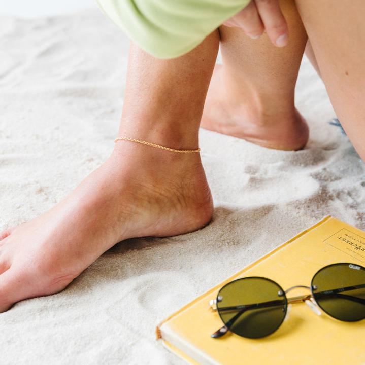 Girl! It's summer and it's time to get living! These anklets are the perfect summer accessory- light, fun, flirty and, like all Hey June products, freaking reliable! 14k Gold filled or sterling silver, you don't have to worry about these- wear them all summer long without tarnishing or turning. We want you to enjoy the heck out of these long, sunny days.&nbsp;&nbsp;