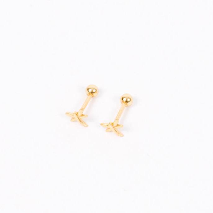 Freaking cute and freaking tiny dragonfly studs. 18k gold over 925 sterling silver. 5mm wide. 20 gauge. Perfect for multiple piercings. Hypoallergenic. Anti tarnish. Perfect for sensitive ears