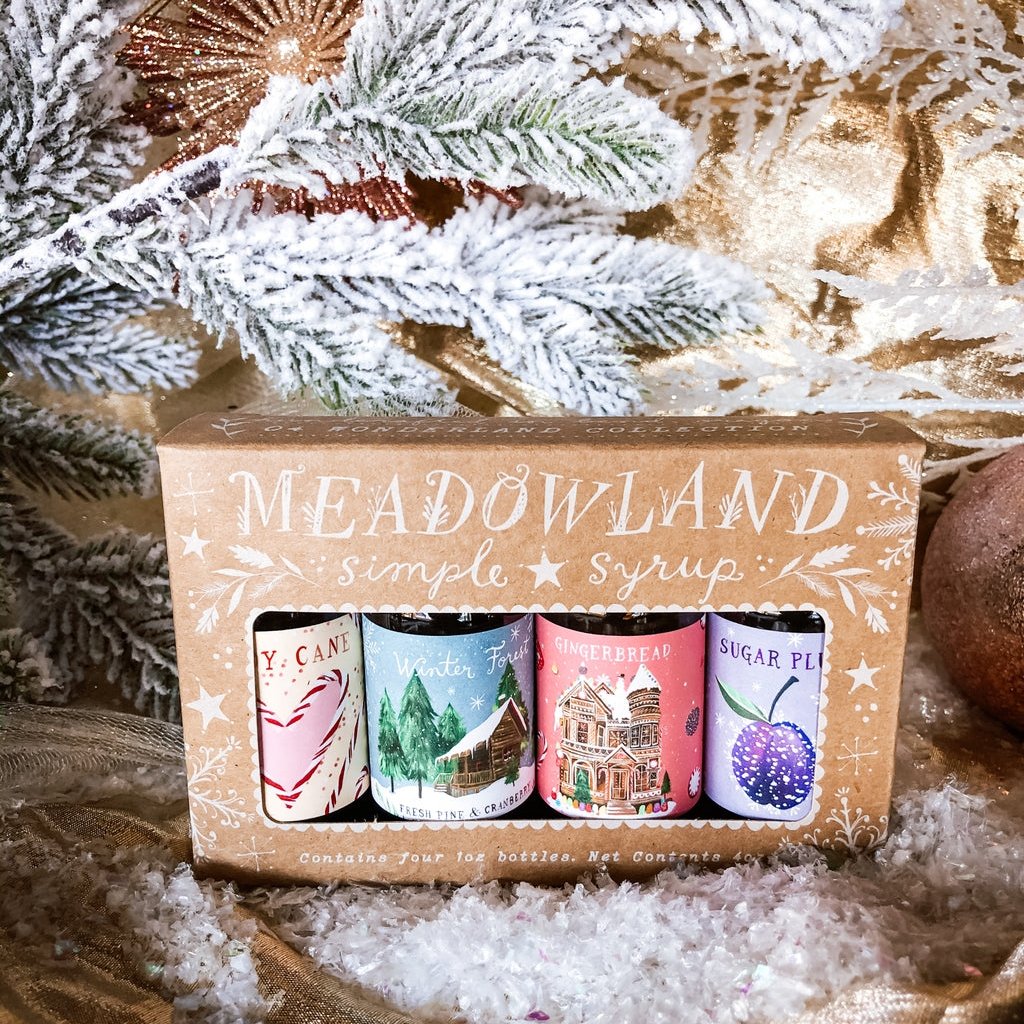 An enchanting collection of 4 holiday simple syrups! Elevate your wintry cocktails or baked goods with these delightful flavors :) In this kit, you'll receive four 1 oz bottles of the following:

Winter Forest: fresh snowfall on a Cascadian forest, the quiet of winter, warming spices.

Gingerbread: golden gingerbread fresh from the oven, anticipation, coziness. 

Sugar Plum: a frosty sugared plum, glittering snow, enchantment. 

Candy Cane: bright peppermint, winter magic, a light snowfall.