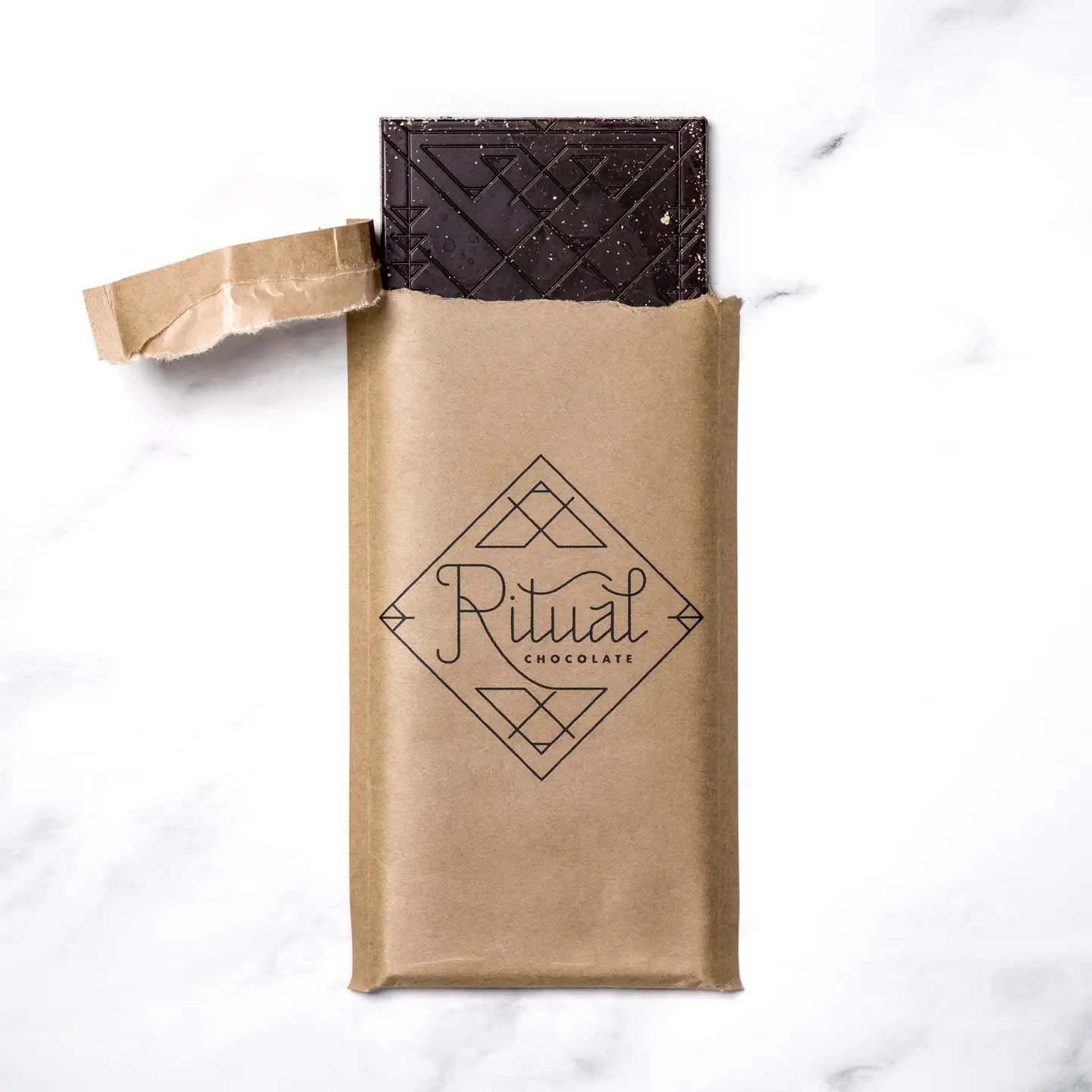 Made with caramelized sugar to give a toasty, fresh off the campﬁre marshmallow taste, with graham crackers sprinkled on the top. This is a great bar to bring on your adventure, when you don’t have room for all the s’mores components but still want to enjoy those classic graham cracker, chocolate and marshmallow ﬂavors.

Tasting Notes: Graham Cracker, Caramelized Sugar