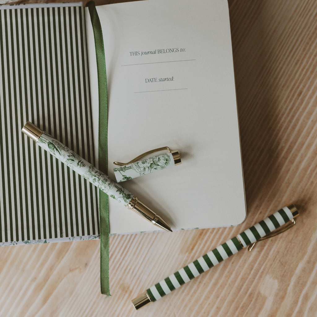 Add timeless elegance to your desk supplies with our green floral metal pen set. Perfect as Spring and Summer desk accessories or thoughtful gifts for graduations and new job celebrations! This Spring pen set is both functional and stylish.