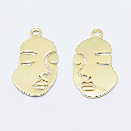 Add a touch of elegance and personality to your jewelry collection with our Gold Abstract Face Charm. The charming gold color paired with the unique abstract face design will make this charm an eye-catching addition to your bracelet or necklace. Express your individuality with this versatile accessory.