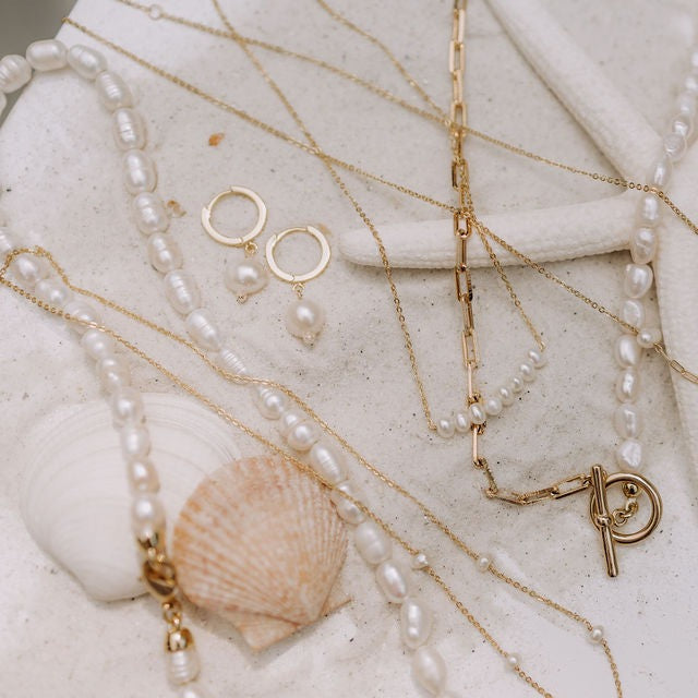 Bondi Pearl Earrings - Mauve Jewelry Co.
