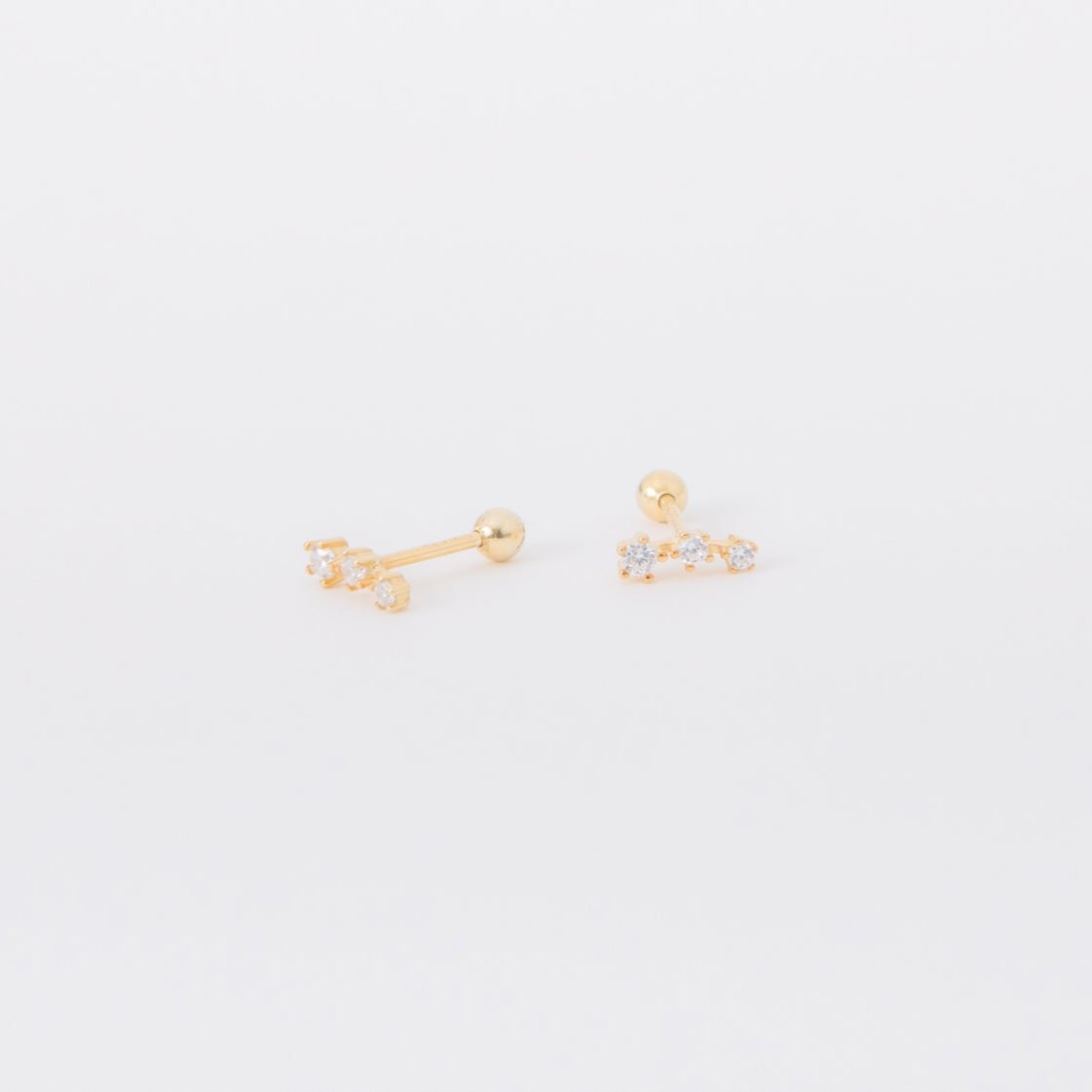 Freaking cute and freaking tiny three constellation. 14k Gold Filled over 925 Sterling Silver. 6 mm in height. Perfect for multiple piercings. Diamond is cubic zirconia. Hypoallergenic. Anti tarnish. Perfect for sensitive ears