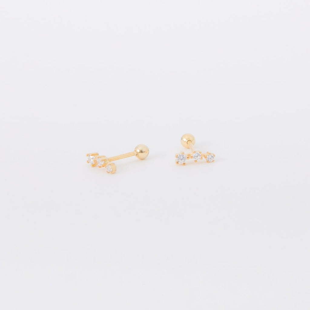 Freaking cute and freaking tiny three constellation. 14k Gold Filled over 925 Sterling Silver. 6 mm in height. Perfect for multiple piercings. Diamond is cubic zirconia. Hypoallergenic. Anti tarnish. Perfect for sensitive ears