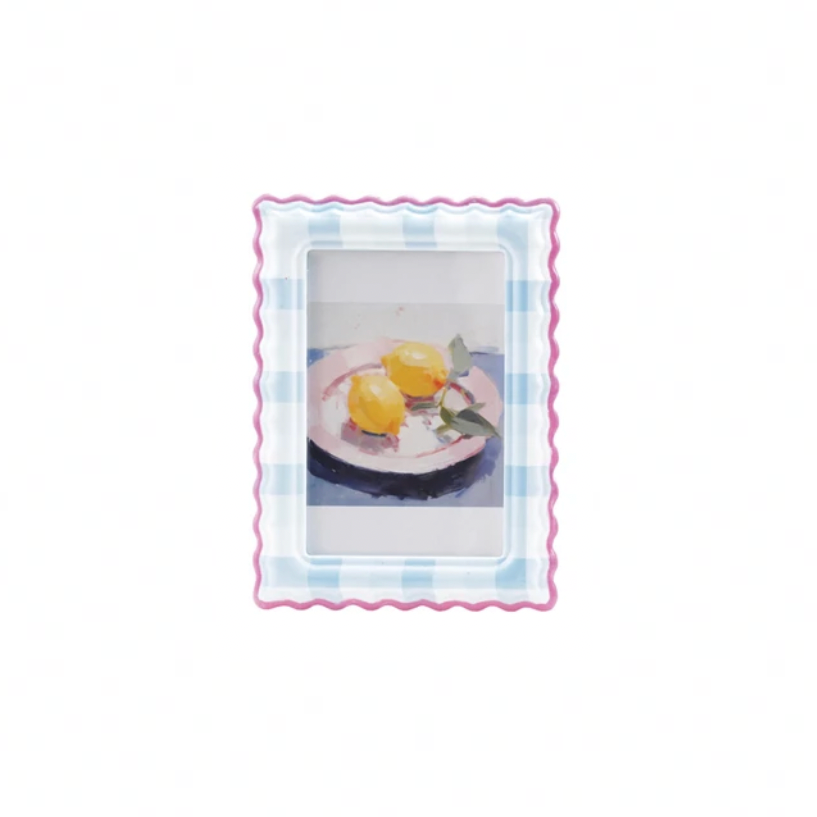 Scalloped Photo Frame w/ Plaid Pattern - Blue Plaid