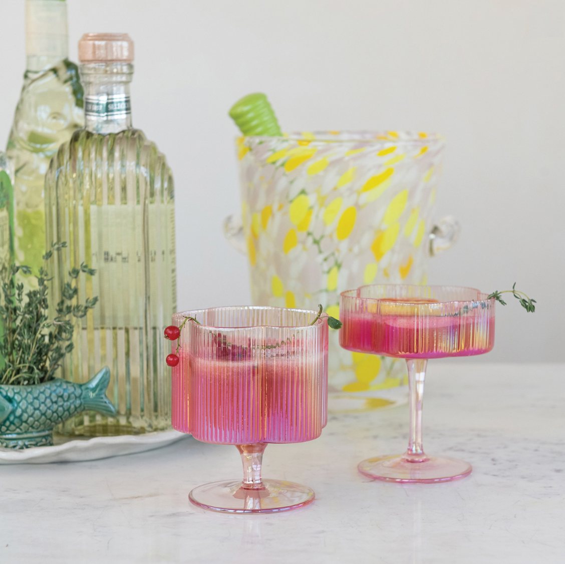 Hand-Blown Pleated Flower Shaped Stemmed Wine Glass - Pink