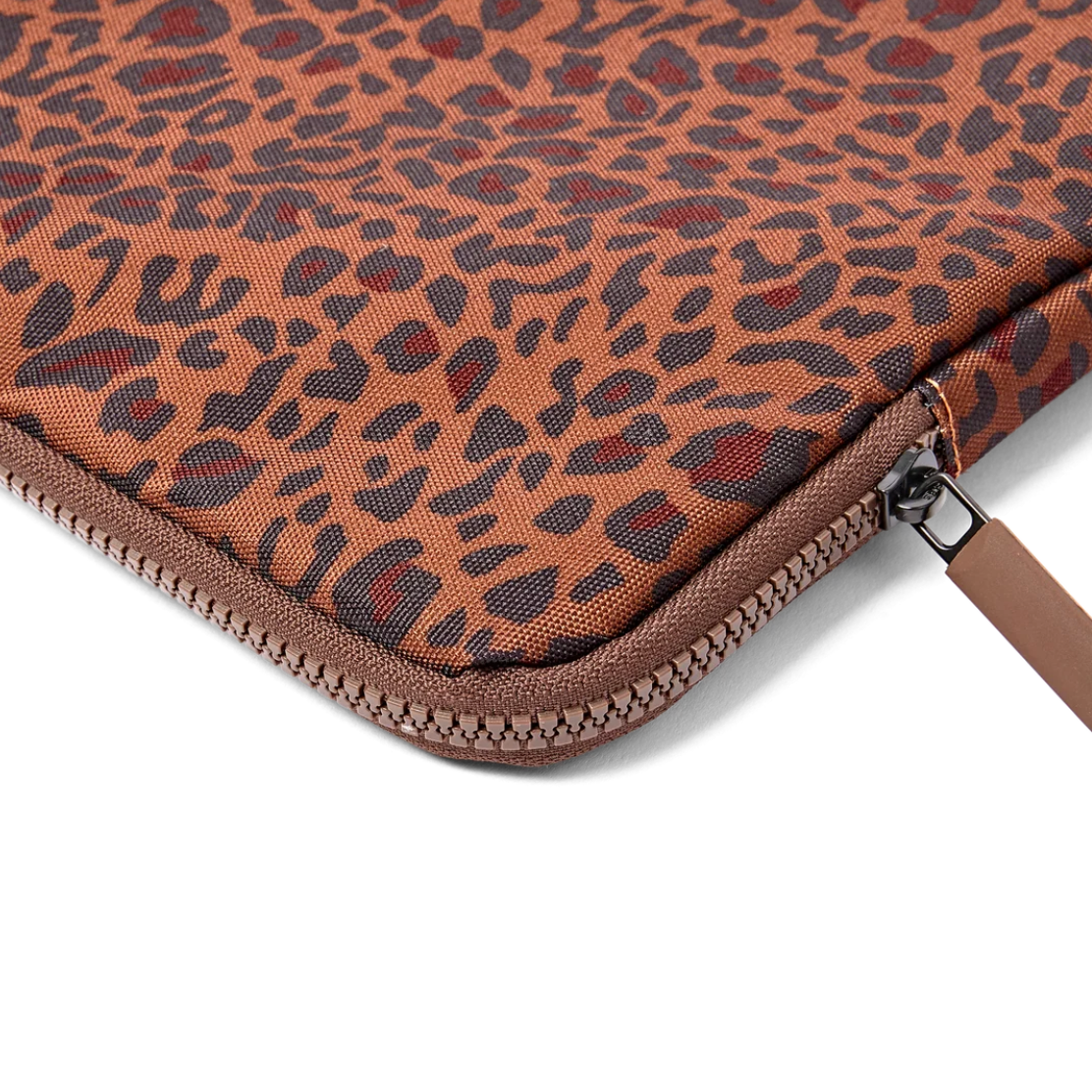 Brick Lane Laptop Sleeve in Mini Leopard