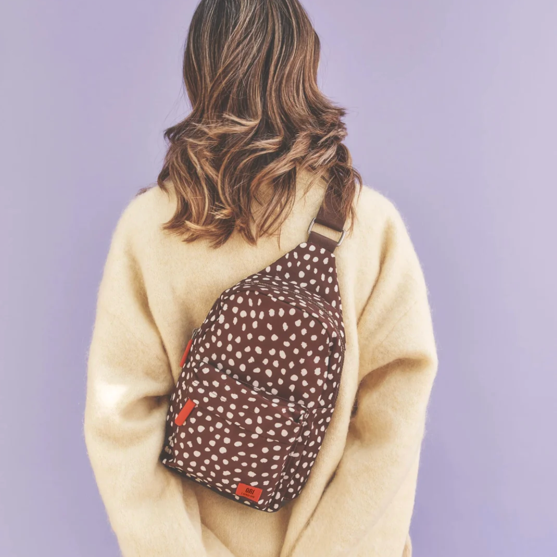 Willesden Sling Bag in Brown Dot