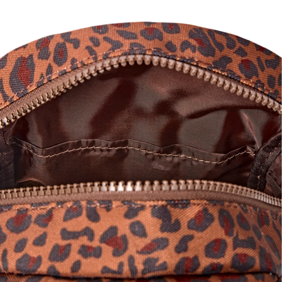 Willesden Sling Bag in Mini Leopard