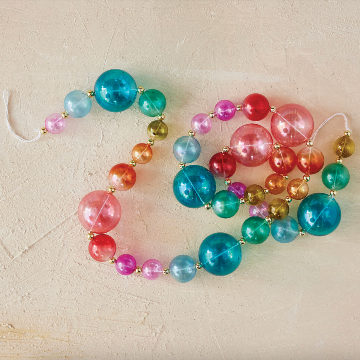 Holiday Confetti Ball Garland
